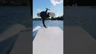 wakeboard handplants ✅ 🤚 #boardsports #wakeboard #wakeboarding #wakelife #slowmotion #drone