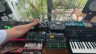 ambient dnb jam - Dreadbox FX Typhon, Gamechanger Audio Light Pedal x Erica Synths DB01 x Fusionbox