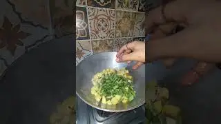 Village style aalu beans recipe 🤤#shorts #viralvideo