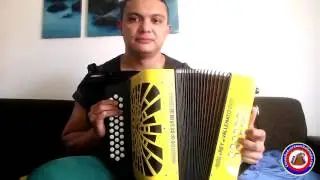 Escalas y Bajos | Clases De Acordeón Vallenato