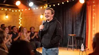 J'apprends la vie du Stand Up avec Michaël Youn