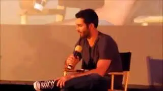 Tyler Hoechlin - Teen Wolf (DOTW) Chicago 2014 - Ian Nelson as Young Derek