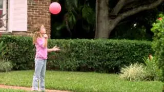 Huffy TV Commercial   Disney Little Mermaid with Under the Sea Bubble Maker
