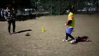 Feet movement fast karni hai#soccer#football#psg#manchester city#practice