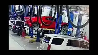 2024 Chevy Corvette ZO6 Falls off of Lift