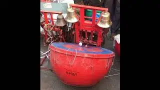 24&rdquo; aarti machine in a bazar