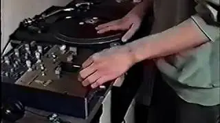 レア映像 Urge pt.1 - DJ KOUJI (Right), DJ HITOSHI (Left) Scratch Session