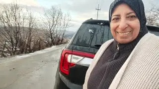 نزل الثلج واحنه عالجبل 