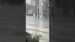 🇨🇦 Heavy hail/rain storm in Toronto #shorts