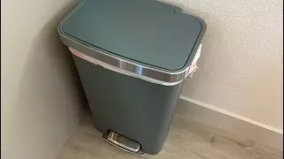 MAMUN Plastic Step On Kitchen Trash Can REVIEW