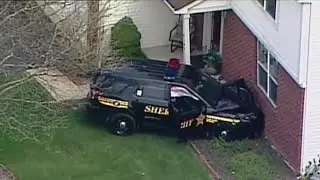 Licking Co. deputy who crashed cruiser into home charged with domestic violence
