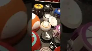 Star Wars Droid Depot - Galaxy's Edge  Disney's - Hollywood Studios - Build your Droid - BB-8 - R2D2