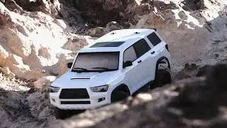 Trail Runner In High Mountains- ELEMENT RC