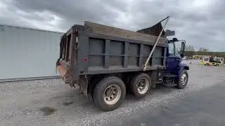 2002 International Dump Truck