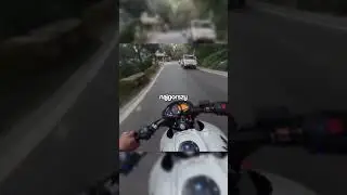 Worst IDEA for overtaking! @the_rider099