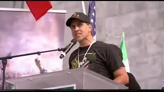 سخنرانی کامل علی کریمی در لس‌آنجلس 