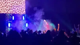 nzo entrance swe fury vs Ivan Warsaw irving TX