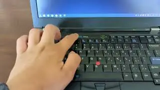 ThinkPad T420 ThinkFart Button