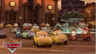 🤩 Conoscete la famiglia di Luigi | Pixar Cars | @DisneyJuniorIT