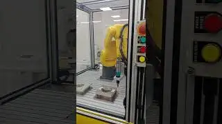 #fanuc #robot #roboticsautomation #roboticsystems #robotics #deburring #fanucrobot