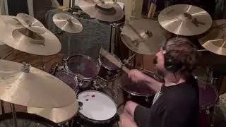Marco Minnemann &lsquo;test driving&rsquo; the Noble&Cooley Alloy Classic snare