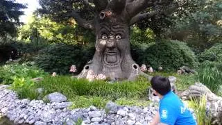 Efteling der Sprechende Baum