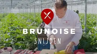 Groente in blokjes snijden