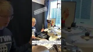 A Dave Weckl-groove!🥁 #drummer #drums #drumfills #yamahadrums #sabian #vicfirth #shorts #reels