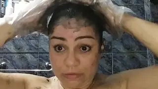 TUTORIAL: Como tirar Manchas de Tintura PRETA da pele #SQN 😂