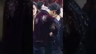 chanyeol crying 🥺💙and kai comforting him💫🥰❤#chanyeol #kai