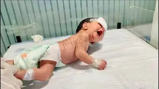 Baby Relaxation Time | Cute Oil Massage & Chest Physiotherapy Moments👶🧴💖