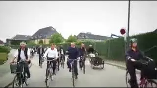 France PM Macron visiting Dinmark PM welcome Amazing Democracy 🤠🚲🚲2023