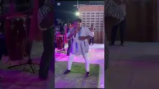 Praise : mélodie Ahli 