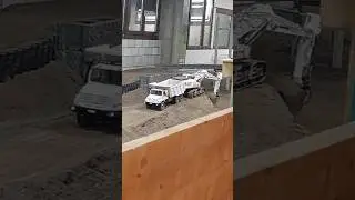 1:14 Volvo Dumper + Liebherr 970 + Mercedes Widebody #automobile #liebherr #excavator #dumper
