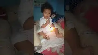 bayi mainan landak nyala