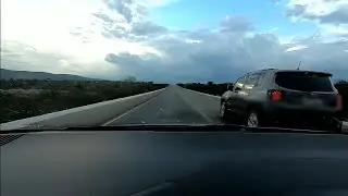 Toyota Corolla 177cv n&atilde;o quiz tomar pau do Jeep Renegate.