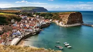 WHITBY  BEACH IN ENGLAND | FAMOUS SEASIDE IN UK
