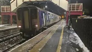 Northern Rail Class 156 156483 Arriving & Departing Cramlington Station 