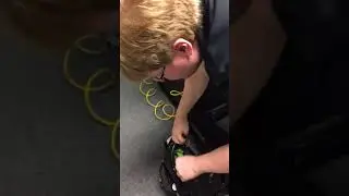 How to change an ICP fan in the projector