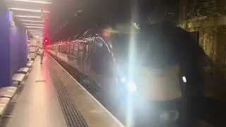 Class 180 180110 Grand Central