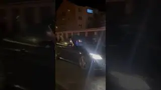 2 Nebuni Mercedes c Cabrio