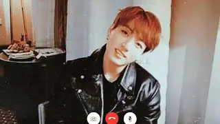 [IMAGINA CON JUNGKOOK] Videollamada con jungkook. 