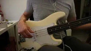 Fender Precision bass fretless piezo