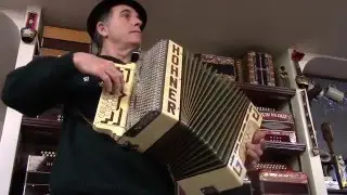 Hohner 235 Club Harmonika 