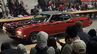 CARS LEAVING DETROIT AUTORAMA 2025