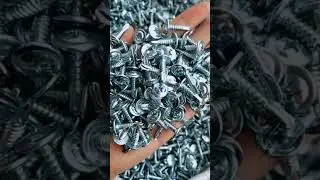 Pan head self-drilling screws