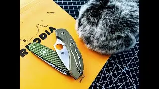 ASMR with EDC Gear relating to Knives
