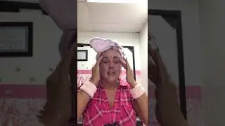 Nettoyez et d&eacute;maquillez votre visage en une seule &eacute;tape avec Color Street  !