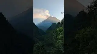 Gunung Merapi Luar Biasa Indah