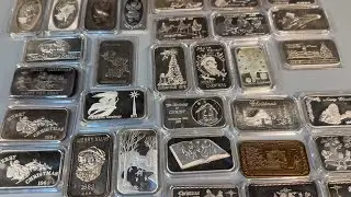 Винтажные серебряные слитки весом 1 унция &mdash; редкие рождественские слитки &mdash; более 30 унций.